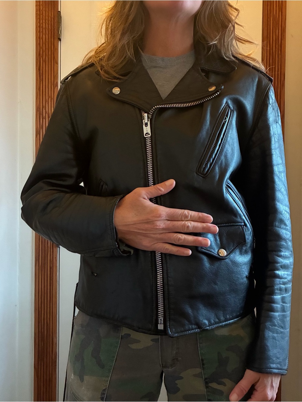 Classic Motorcycle Jacket - Picture 4 of 15